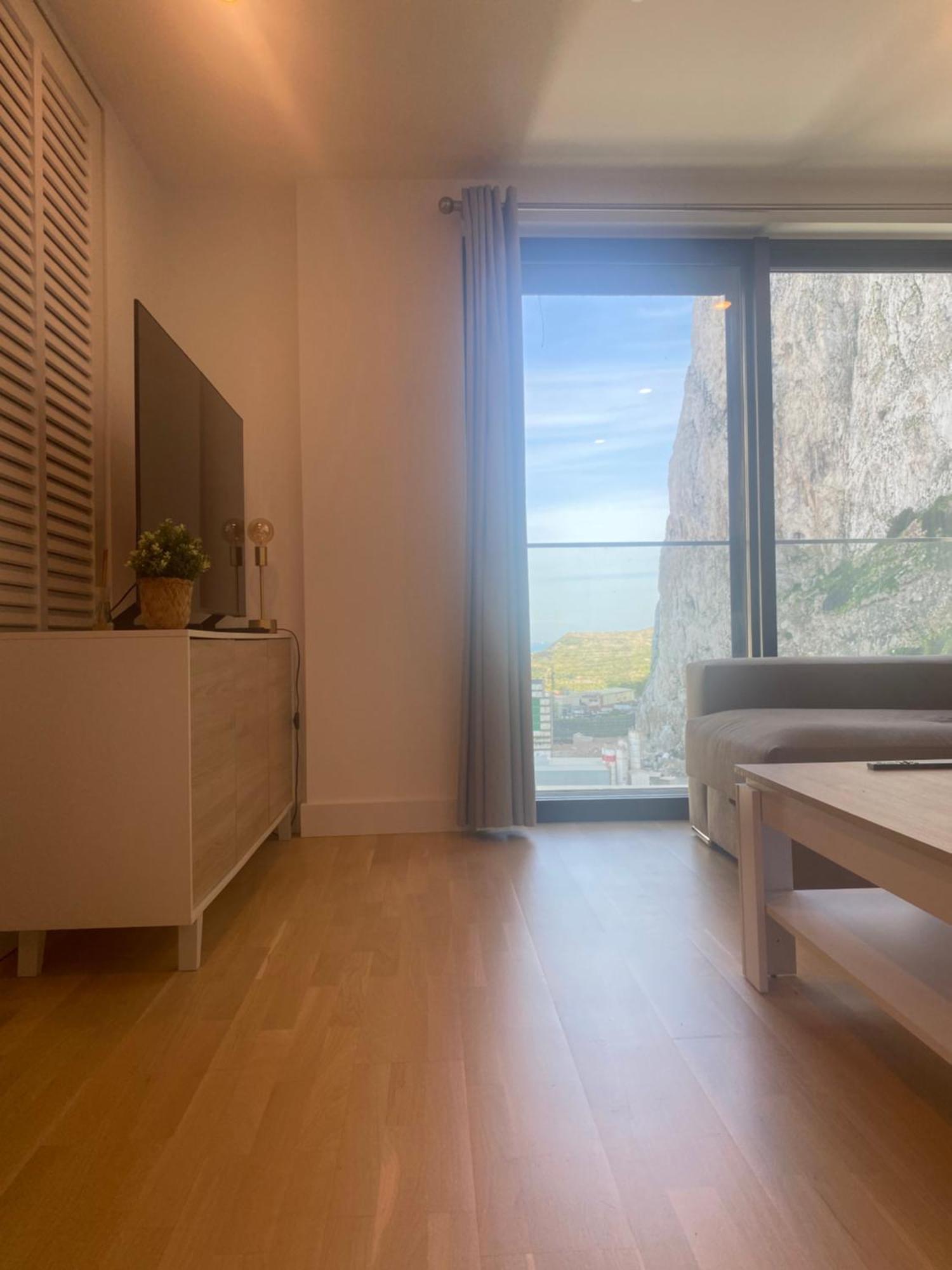 Cp Top Floor Luxury Studio With Spa And Pool Gibraltar Exterior photo